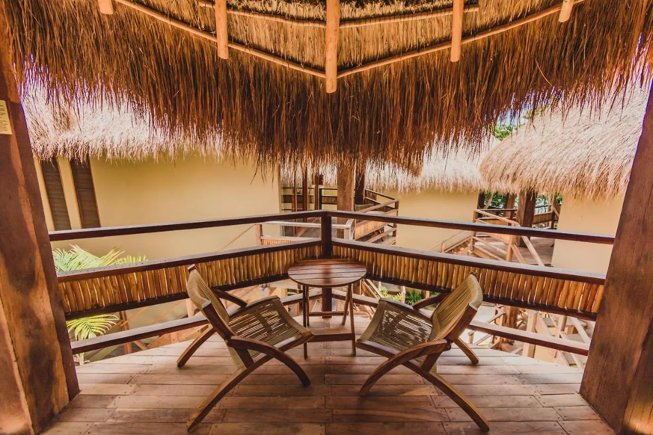 ****  Hotel Carolina Bacalar Mexico