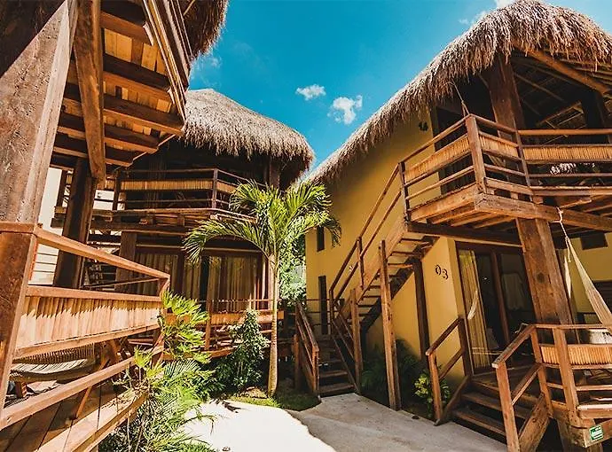 Hotel Carolina Bacalar 4*,  Messico